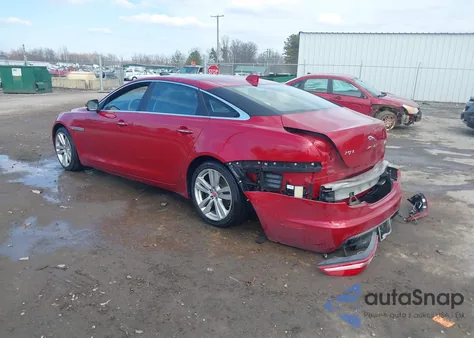 2018 Jaguar Xj Xjl Portfolio from USA, damaged, VIN SAJWJ2GD5J8W13814